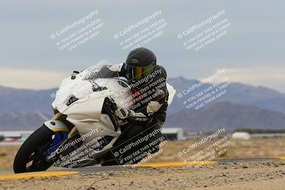 media/Jan-14-2023-SoCal Trackdays (Sat) [[497694156f]]/Turn 9 Inside (11am)/